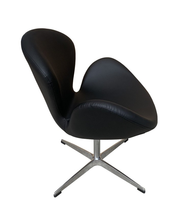 Sillón SW, tapizado en similpiel negra