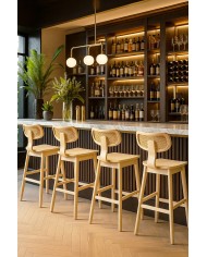 Taburete CORBEL, madera de hevea, rejilla, acabado natural