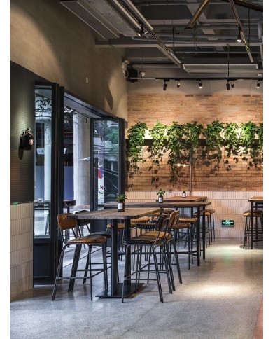 Taburete NUREMBERG, metal, similpiel marrón